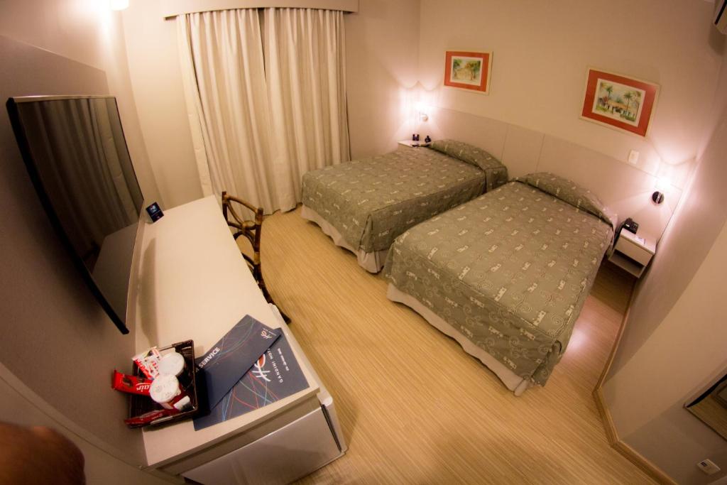 120578170.jpg 120578170.jpg